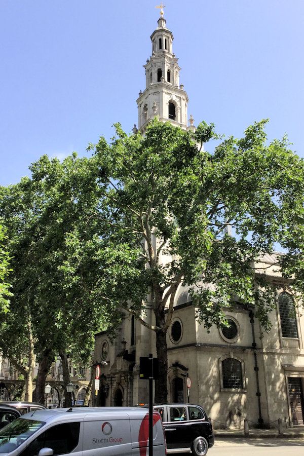 St Clement Danes photograph